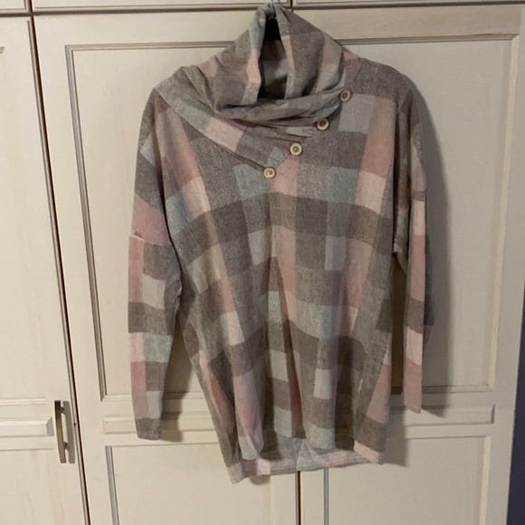 Lovely Melody Sweaters - A pink and grey top for the fall season